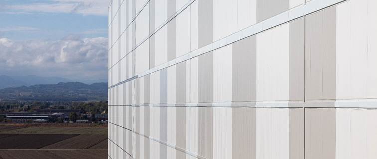 O imagine care conține în aer liber, nor, cer, Material compozit

Conținutul generat de inteligența artificială poate fi incorect.