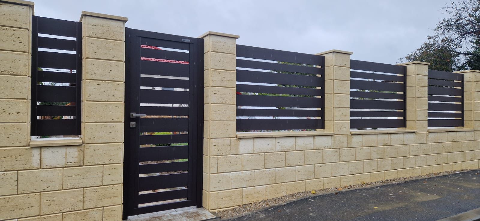 Culori și finisaje pentru gardurile din aluminiu iSTRUCT