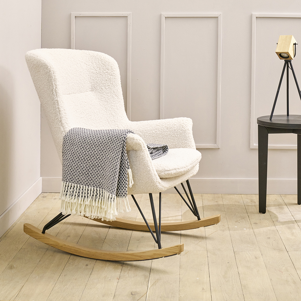 Plinte Duropolimer – Soluția ideală pentru un finisaj modern, elegant și durabil