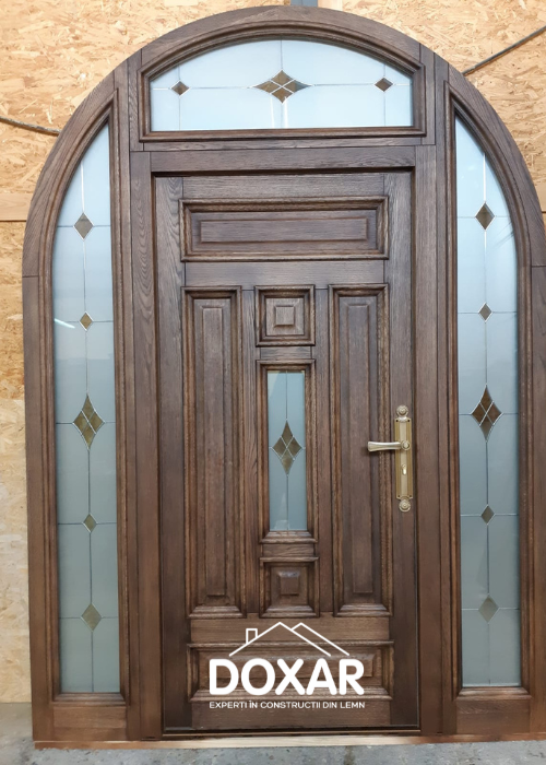 Uși din lemn, aluminiu și lemn placat cu aluminiu