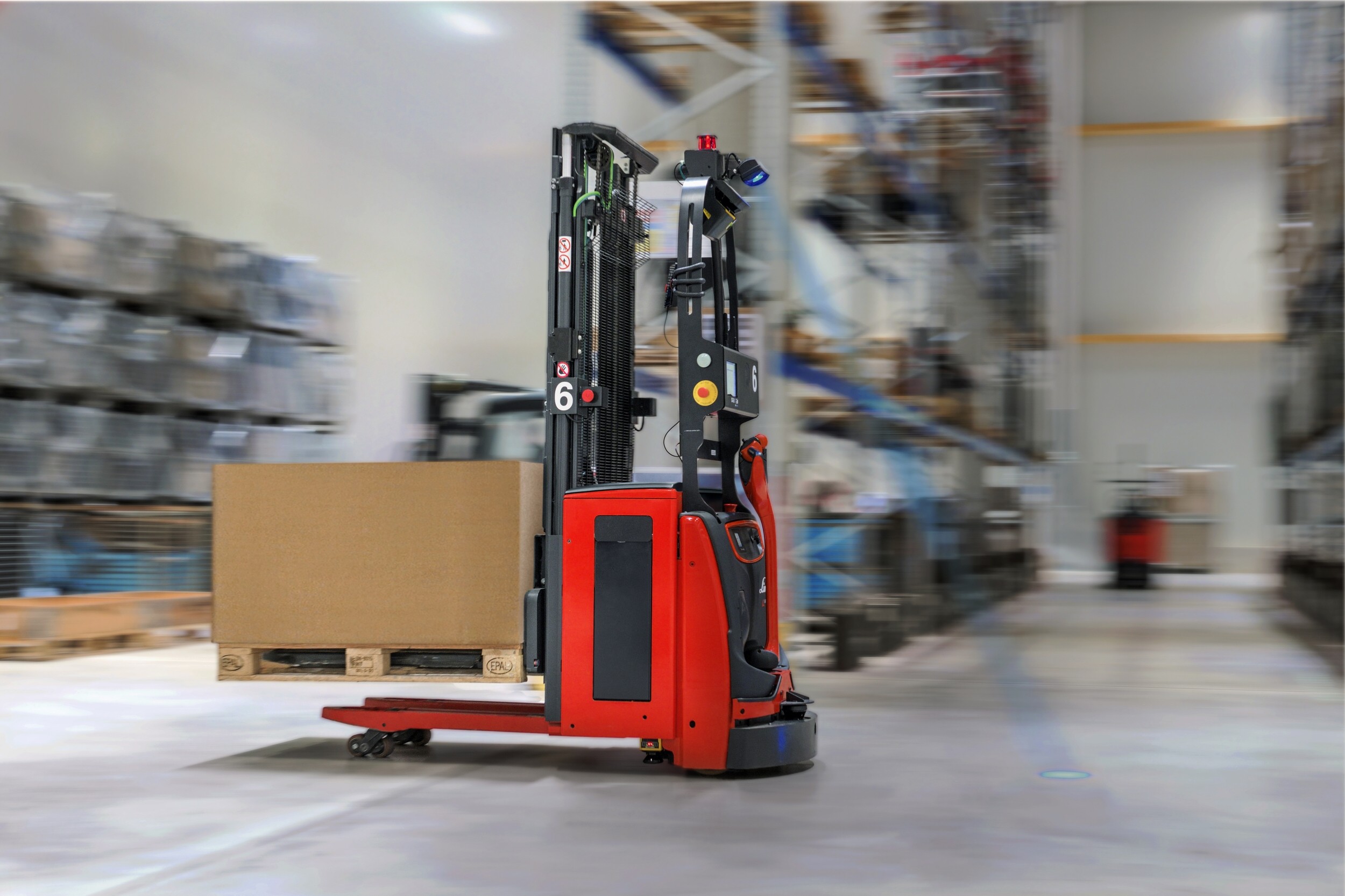 Transpalet automatizat Linde L-MATIC HD