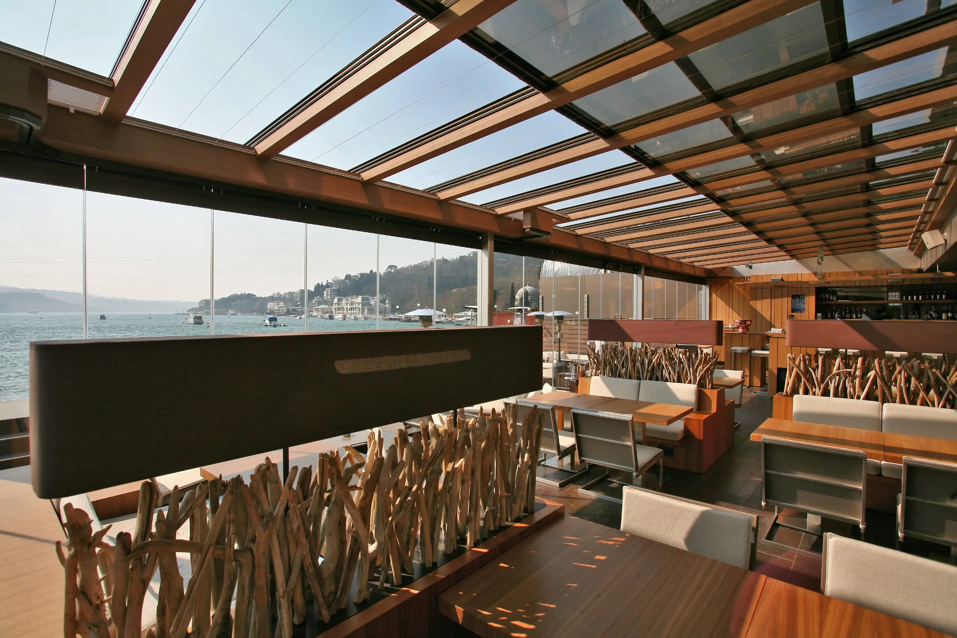 Luminatoarele retractabile Libart