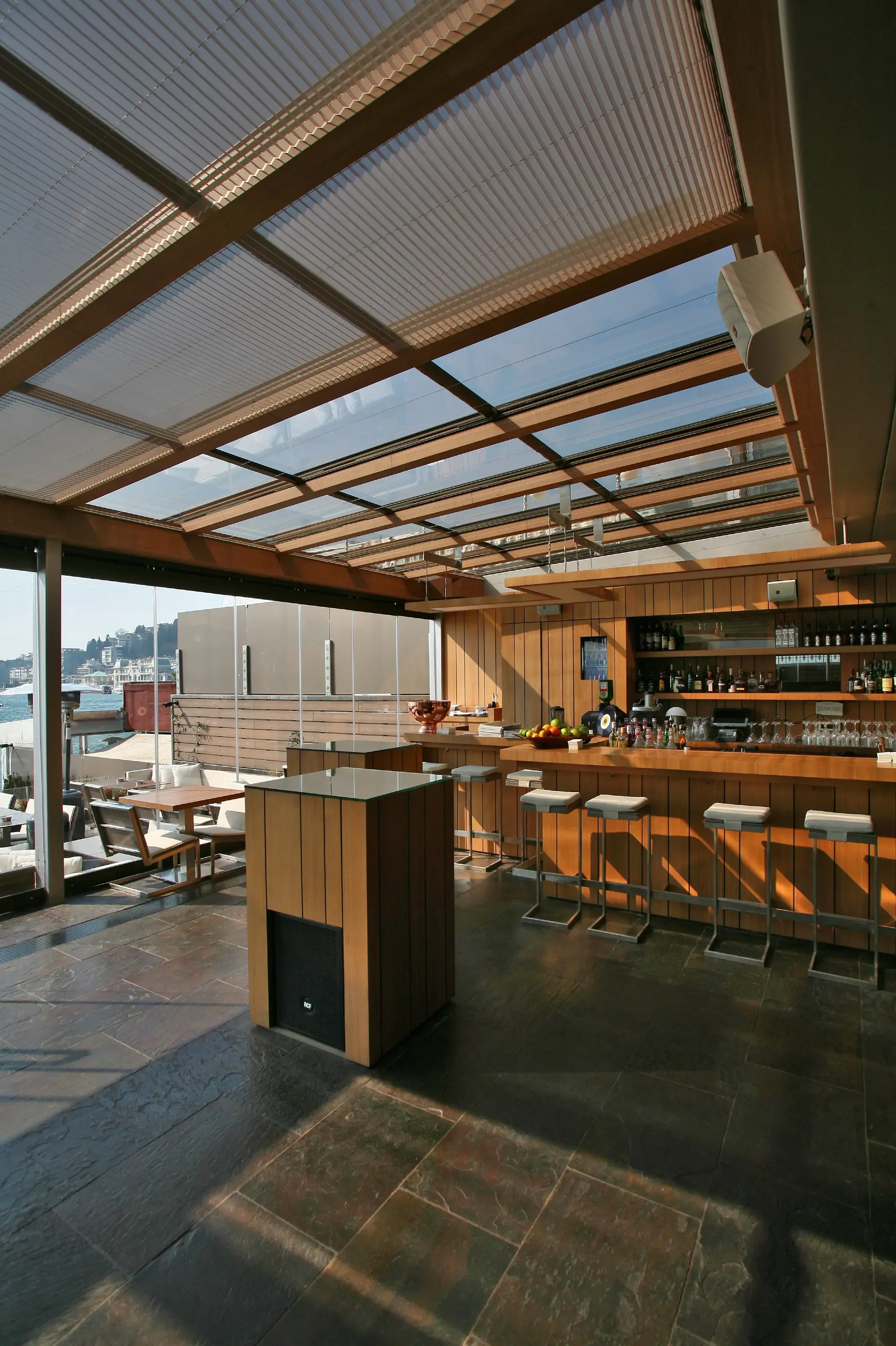 Luminatoarele retractabile Libart